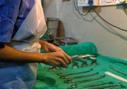 Enfermera acusada de matar a 7 bebés comparece ante la Corte