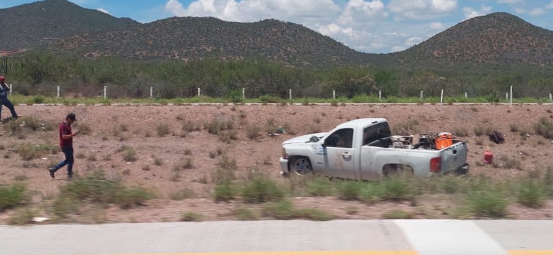 SALIDA DE CAMINO EN CARRETERA INTERNACIONAL