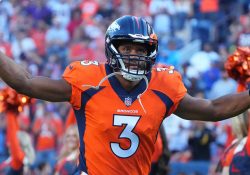 Visita incómoda de Russell Wilson; Seattle ya no es su hogar