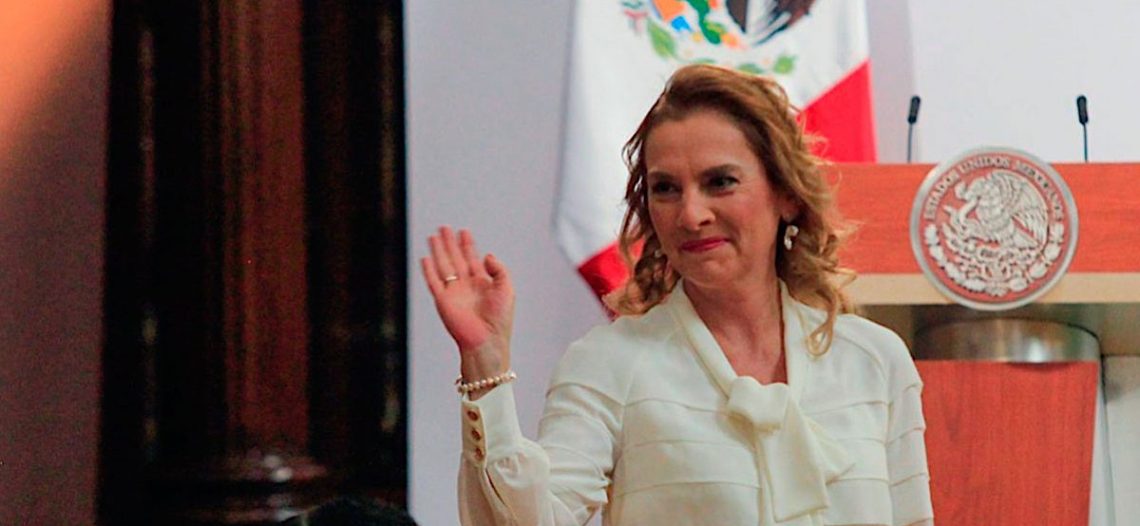 Presume Beatriz Gutiérrez Müller colorido en México por fiestas patrias