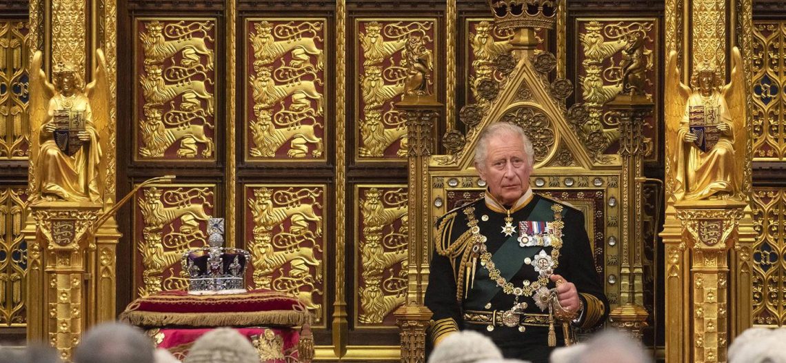 Carlos III es la persona de mayor edad que se convierte en rey del Reino Unido