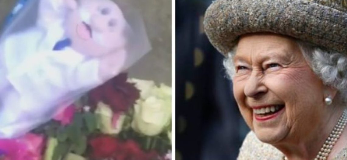 Aparece un Doctor Simi entre ofrendas a reina Isabel II en Edimburgo