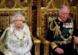 Rey Carlos III llega al Palacio de Buckingham como monarca de Reino Unido por primera vez
