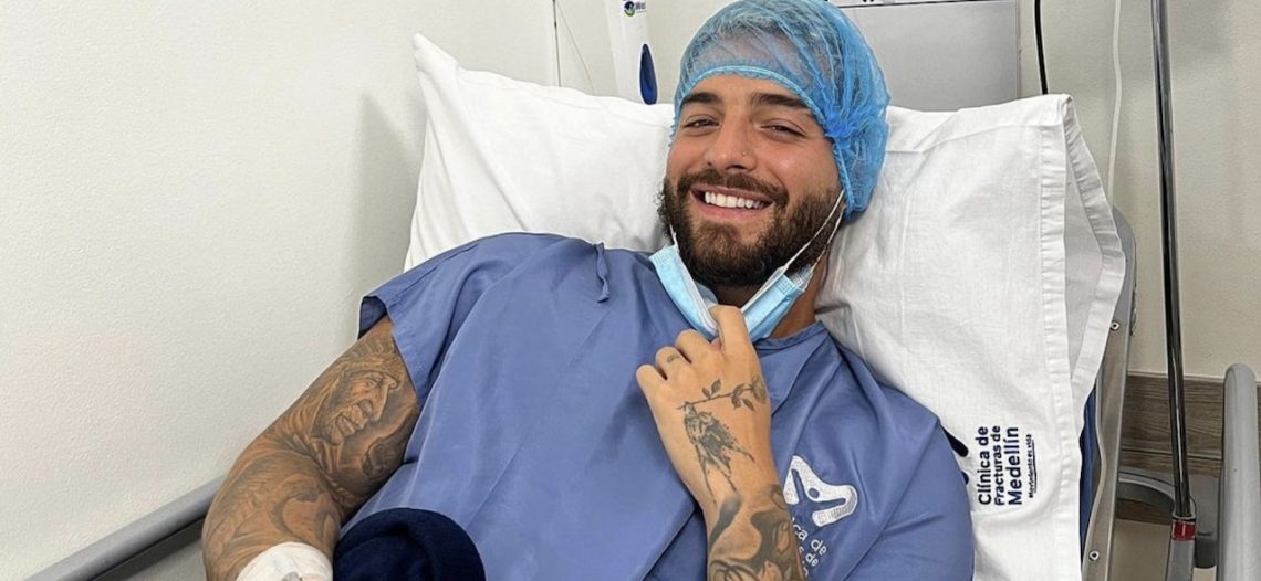 Hospitalizan a Maluma por intervención quirúrgica