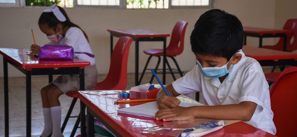 La inflación ha complicado el regreso presencial a clases