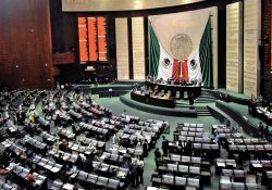 Avalan dejar al Ejército en calles hasta 2028