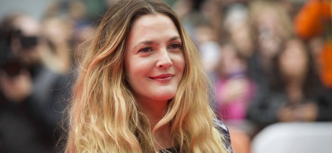 Drew Barrymore revela su trayecto por las adicciones desde los 9 años