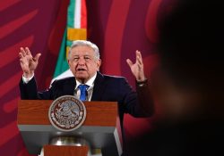 Gobierno de Ucrania ve bien propuesta de pacificación de México: AMLO