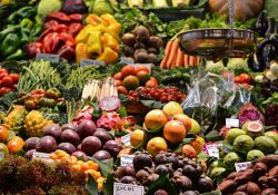 Productos básicos se encarecen al doble; desde mayo, mantienen tendencia al alza