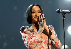 ¡Rihanna volverá al escenario! estará en medio tiempo del Super Bowl LVII