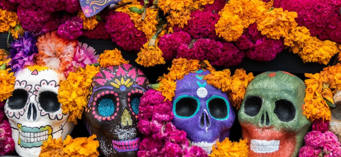 Invita SEC a celebrar Día de Muertos y fomentar la continuidad de las tradiciones mexicanas