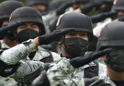 Frenan, por ahora, pase de Guardia Nacional a la Sedena