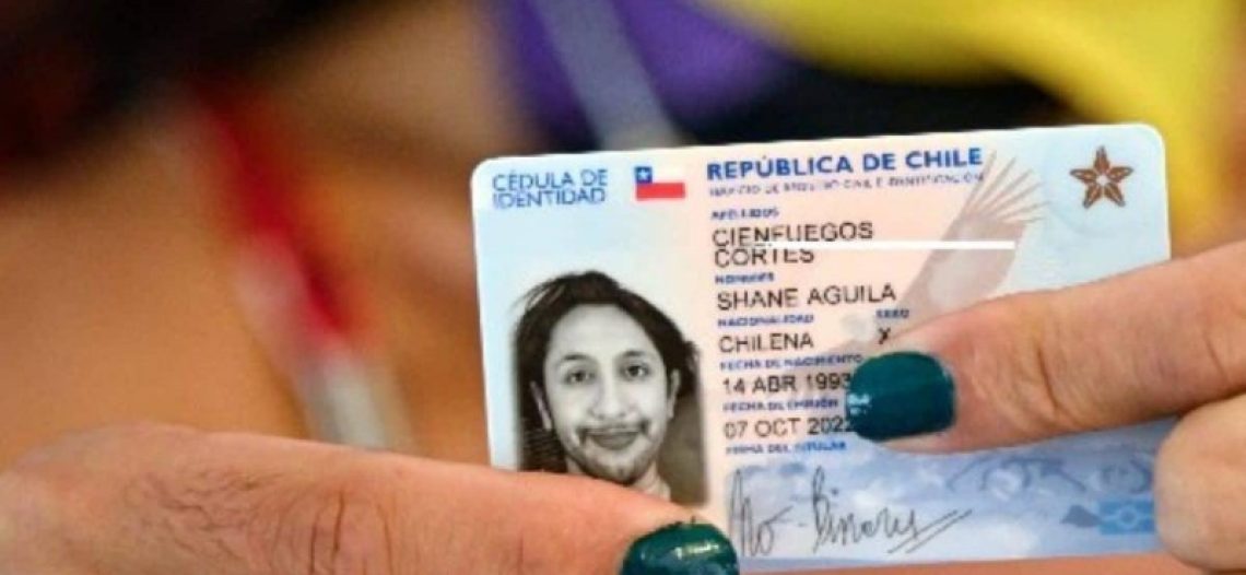 Es difícil ser le primere: Dan la primer cédula de identidad no binaria ...