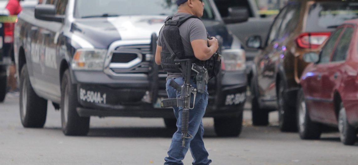 En defensa de su esposa, hombre mata a presunto violador y asaltante en Mexicali