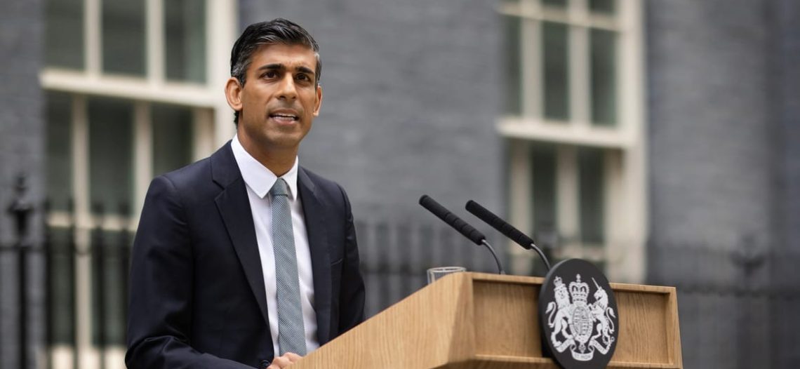 Rishi Sunak retrasa propuesta económica