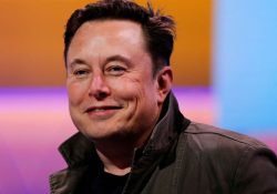 Elon Musk despide a directivos de Twitter tras comprar red social