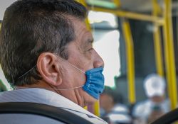 Uso de cubrebocas ya no es obligatorio en espacios cerrados: Secretaría de Salud