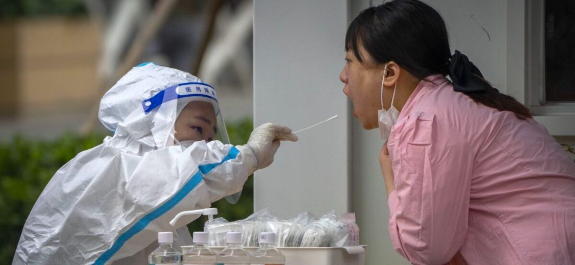 Ciudad china realizará pruebas masivas covid por temor a «nueva ola» de contagios