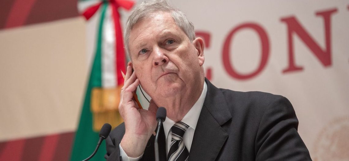 Amaga AMLO con recurrir a panel por maíz transgénico