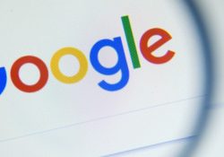 Google debe pagar 400 millones de dólares por rastrear ubicación de usuarios