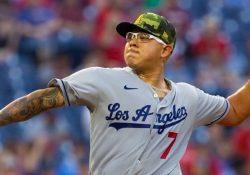 Julio Urías es nominado para Cy Young de la Liga Nacional