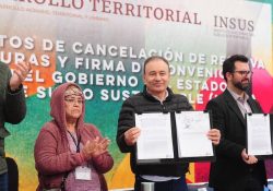Entrega gobernador Alfonso Durazo 590 escrituras en el Poblado Miguel Alemán