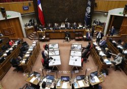 Senado de Chile aprueba iniciar segundo proceso para redactar una nueva Constitución