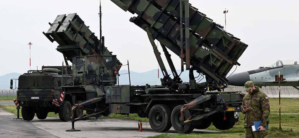 Estados Unidos planea enviar sistemas antimisiles Patriot a Ucrania