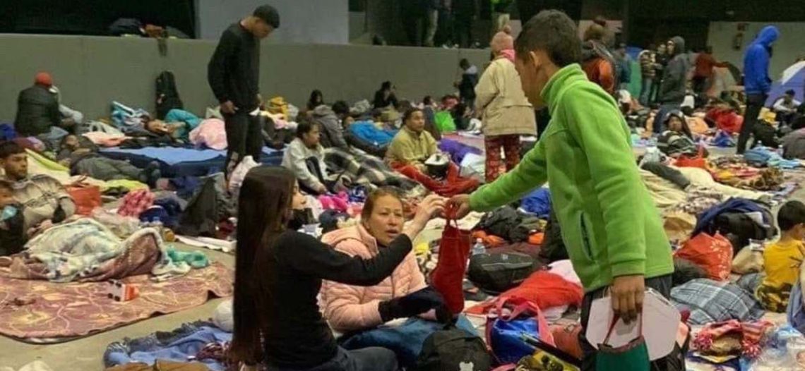 Frío obliga a más de 2 mil migrantes a refugiarse en albergue de Tamaulipas