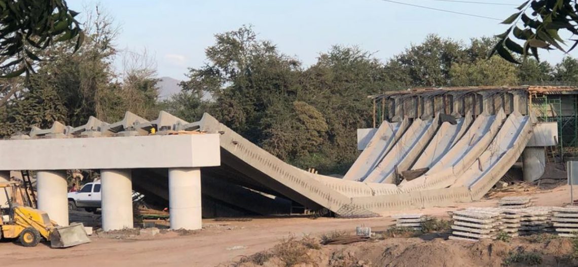 AMLO dice que se investigará derrumbe de puente El Quelite en Sinaloa y se fincarán responsabilidades