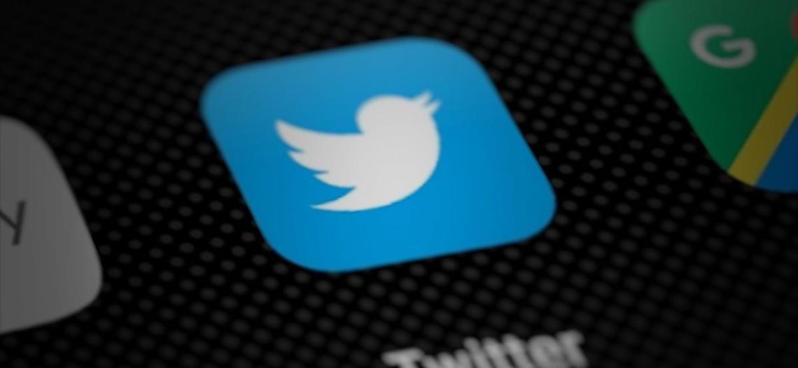 Twitter elimina política contra la desinformación sobre el covid