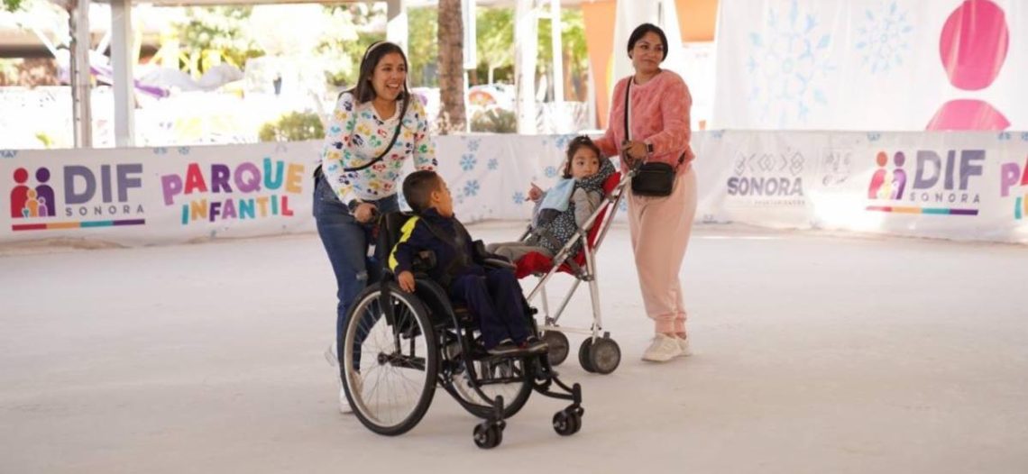 Invita DIF Sonora a disfrutar pista de hielo incluyente