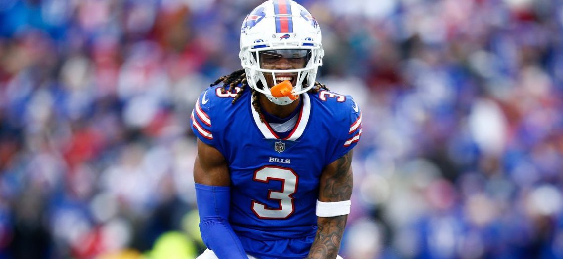 Damar Hamlin muestra signos de mejora, continúa grave