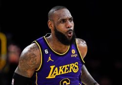 LeBron James sigue al frente de votaciones para el Juego de Estrellas