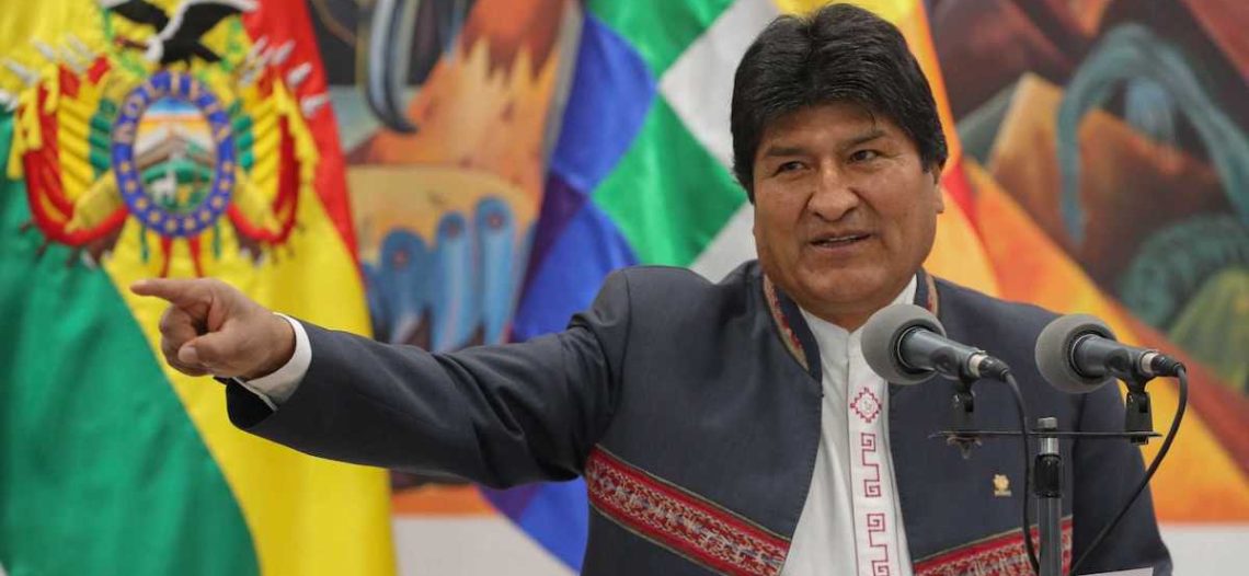Perú prohíbe la entrada a Evo Morales por intervenir en su política interna