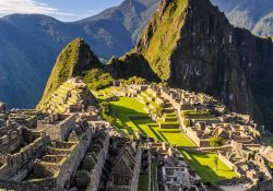 Perú cierra Machu Picchu por protestas contra gobierno