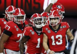 Georgia celebra su bicampeonato en el futbol americano colegial