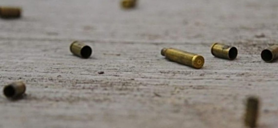 Balas perdidas en festejos dejan 3 muertos y 8 heridos; se prohíbe disparar al aire