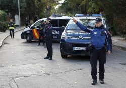 Hombre mata a sacerdote con espada samurái en iglesia de España