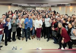 Morena reitera el llamado a su creciente militancia: la política es para servir