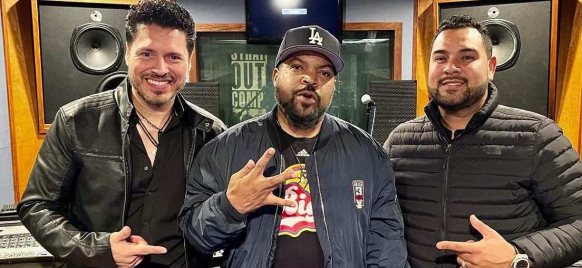 Banda MS comparte foto con Ice Cube en estudio