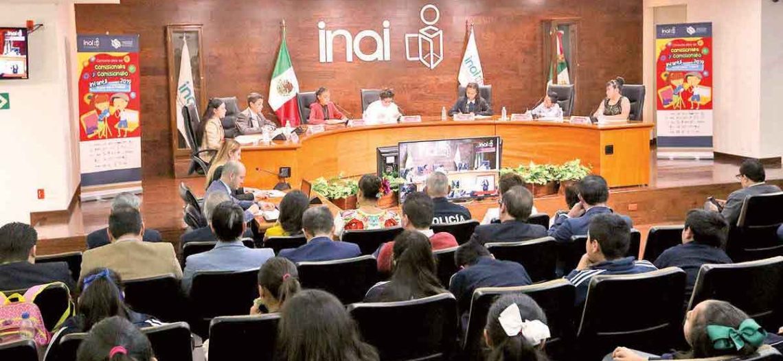 Dan armas a Inai para defenderse de ‘muerte’ ; señalan a Morena de omisión