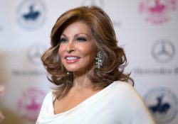 Fallece Raquel Welch, una de las más grandes ‘sex symbol’, a los 82 años