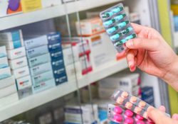 Alertan por falta de medicina neurológica; fármacos para niños y adolescentes