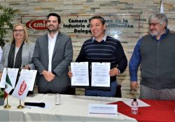 Acuerdan colaboración CMIC Sonora y Universidad de Sonora; apoyarán empresas a estudiantes