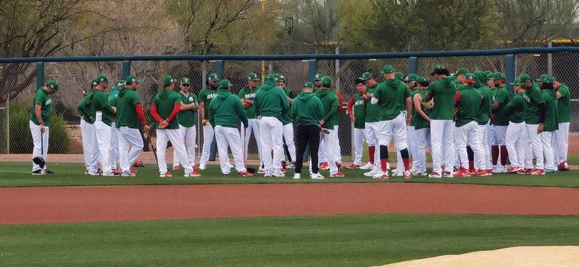 México entrena con equipo completo para Clásico Mundial de Beisbol