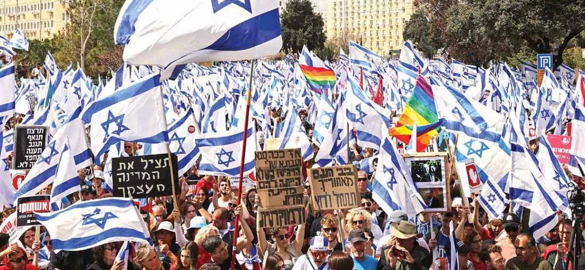 Megaprotesta doblega reforma de Netanyahu; huelga general en Israel