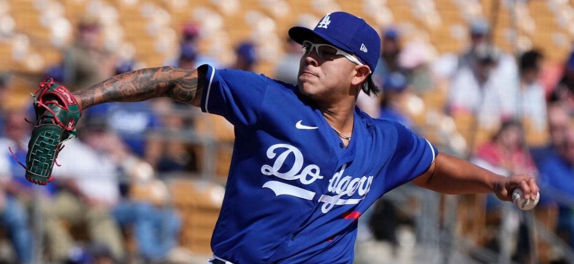 Julio Urías logra adaptarse rápidamente al ‘nuevo beisbol’