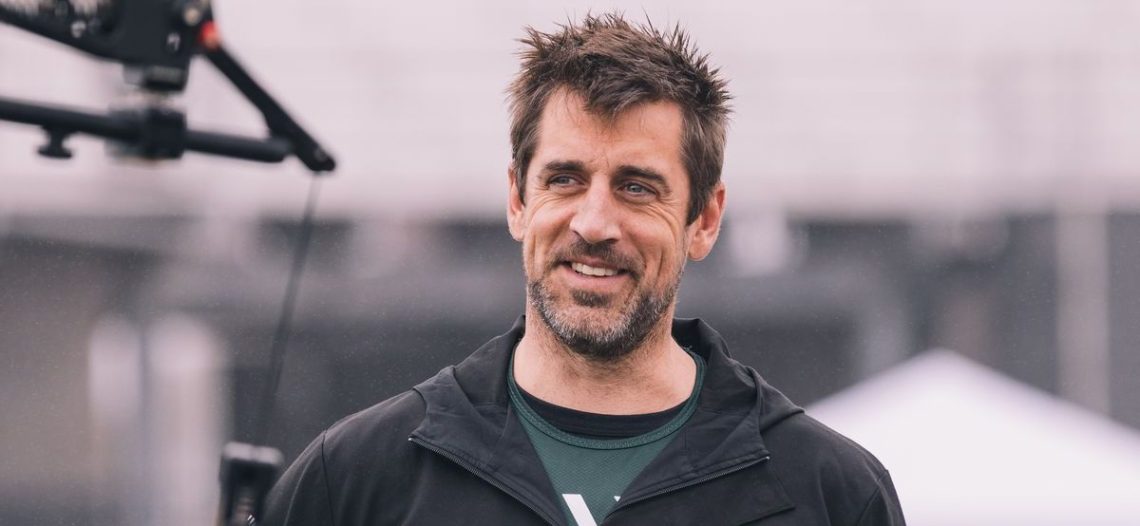 Aaron Rodgers es nuevo mariscal de campo para Jets de Nueva York