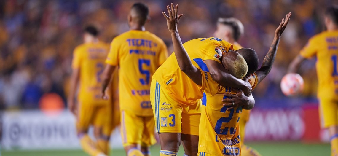 Tigres ruge ante León y pone un pie en final de Concachampions